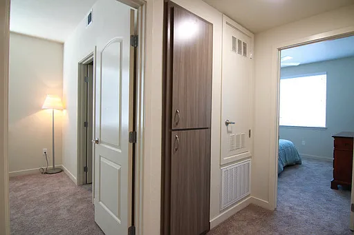 Lassen Villa Apartments — Photo 69