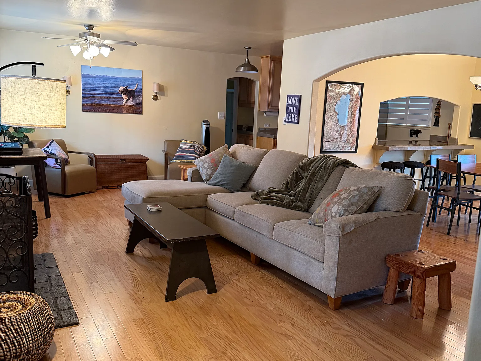3 bed, 1064 sqft, $3,500 — Photo 1