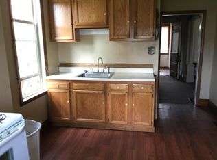 12 5th St, Ellwood City, PA 16117