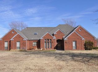 32096 Whippoorwill Dr, Norman, OK 73072