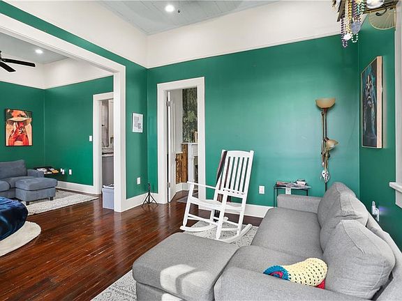 3rd image of 510 Diana St
