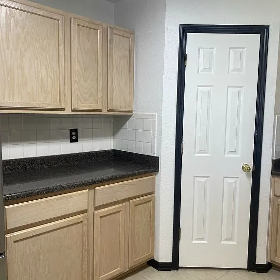 2706 Diaz Dr — Photo 10
