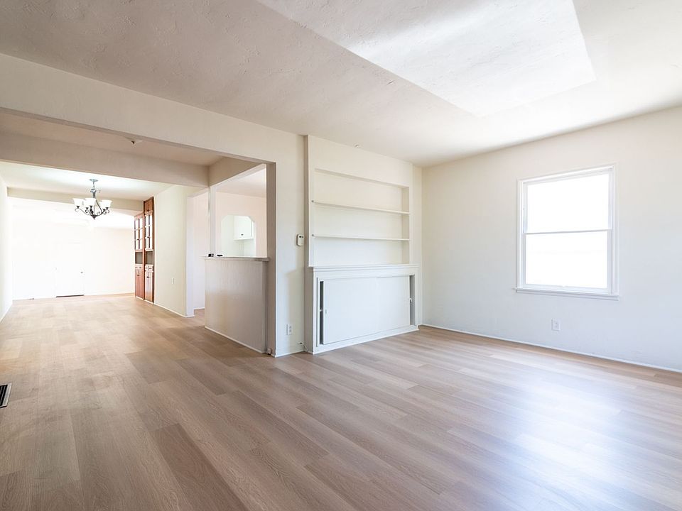 1st image of 22114 Normandie Ave #22114