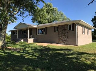 7420 Southfork Rd, Baxter, TN 38544