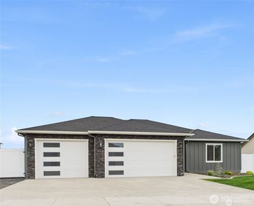 902 NE Tyler Place, East Wenatchee, WA, 98802