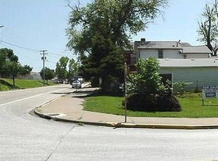 220 Oak St, Quincy, IL 62301