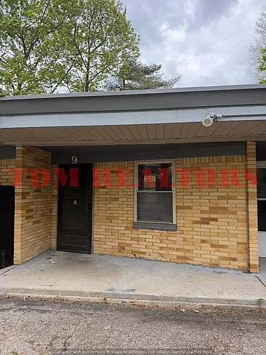 10100 S Saginaw St #9 Photo 1