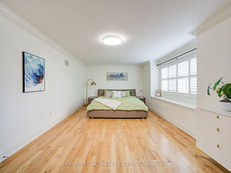 2323 Awenda Dr — Photo 37