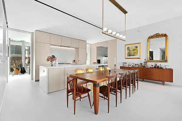 Sold by Corcoran | media 6