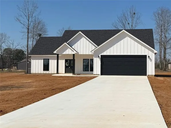 422 Sophie Ln, Dry Prong, LA 71423