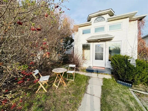 142 W Hunterhorn Dr NE, Calgary, AB T2K 6H3