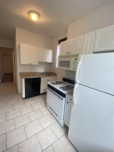112 14th St #5 Photo 1
