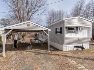 868 Southampton Rd, Westfield, MA 01085