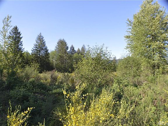 3rd image of 109 Obsidion Dr #D2