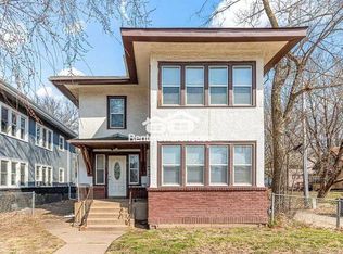 1812 Golden Valley Rd, Minneapolis, MN 55411