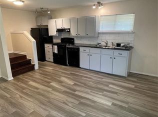 20 Little John Ln, Conroe, TX 77301