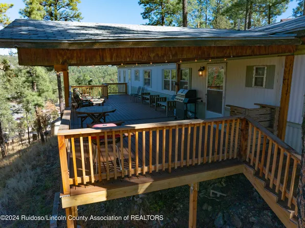109 Queen Aire Ct, Ruidoso, NM 88345