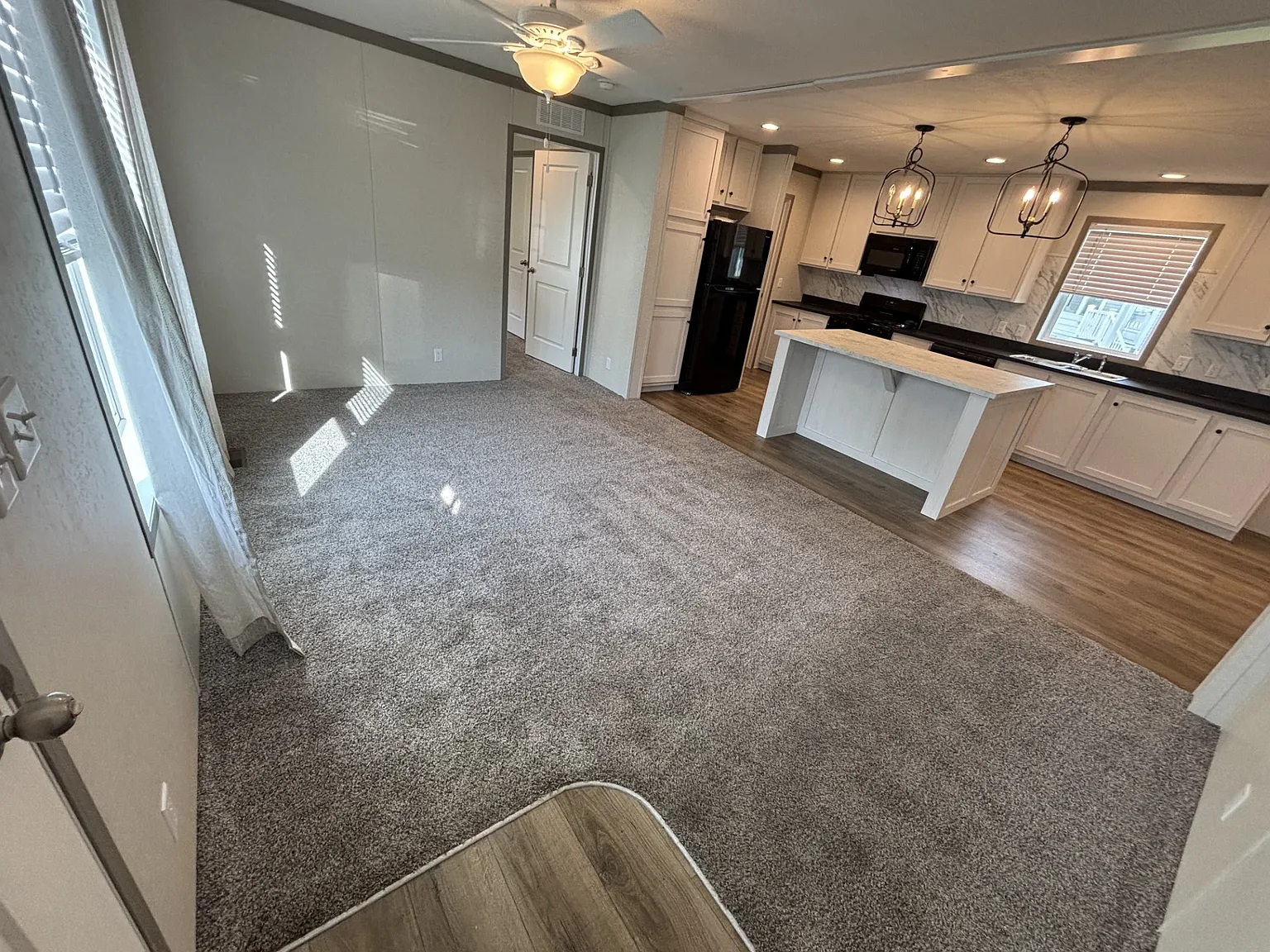 Windsor Estates — Photo 2