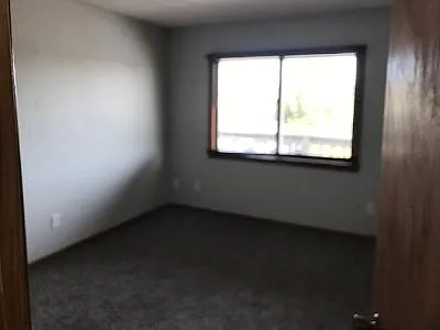 9560 E Lincoln St #2 — Photo 5