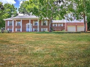 2941 Sevierville Rd, Maryville, TN 37804