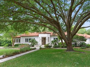 1061 Holly Ln, Jacksonville, FL 32207