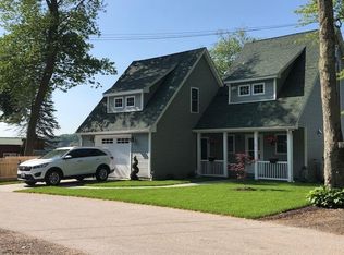 41 Steere Rd, Glocester, RI 02814