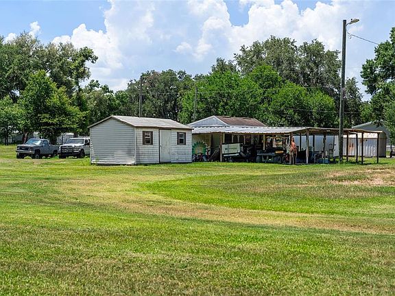 4th image of 5709 LUCKASAVAGE ROAD