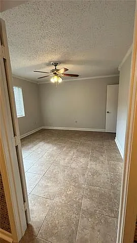 341 Audubon Dr — Photo 11