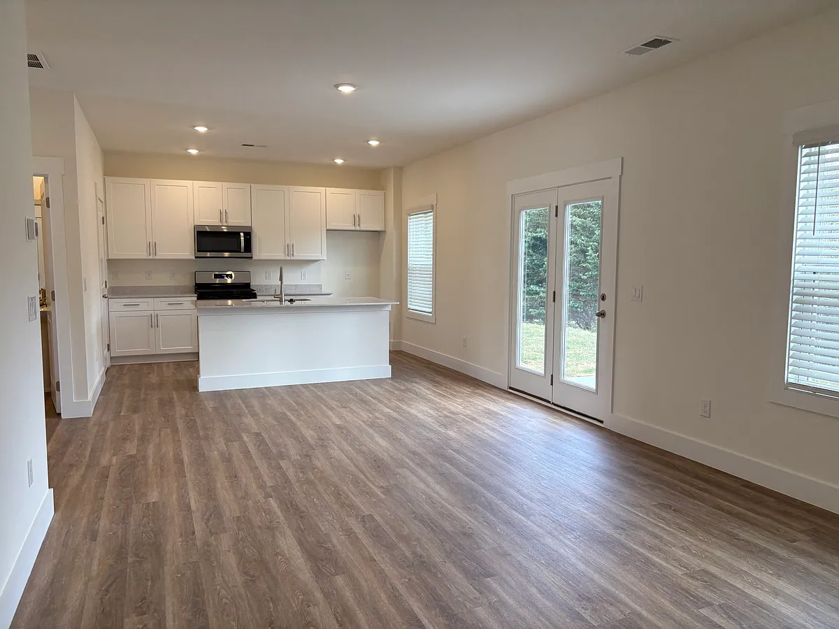 Building Photo - 363 Alta Tree Blvd