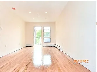 Rented by MAC Realty NY