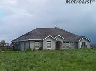 14039 E Collier Rd, Acampo, CA 95220