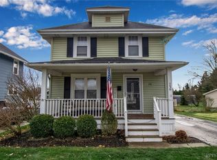 756 Walnut St, Lockport, NY 14094