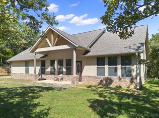 2516 Elm Rd, Sulphur, OK 73086