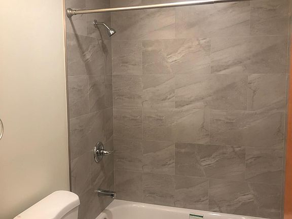 4th image of 2195 Beach St #301