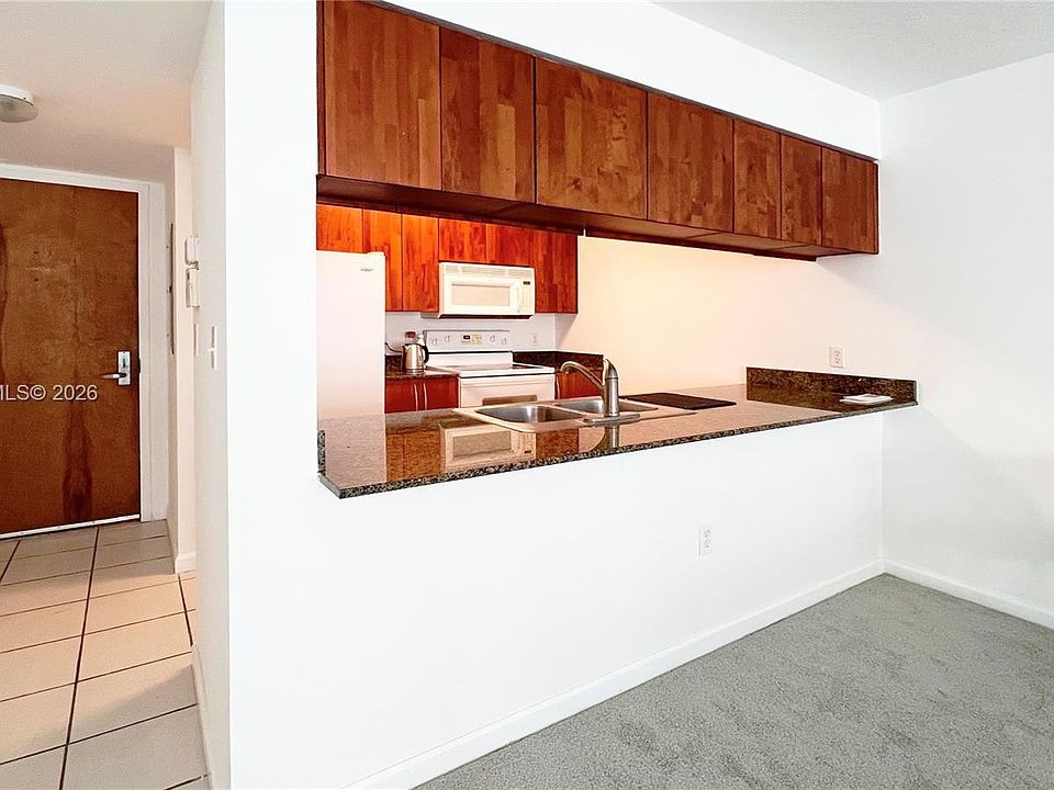 1st image of 1200 Brickell Bay Dr APT 2814