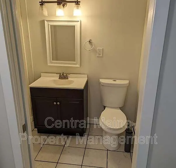 34 Washington Ave #D — Photo 9
