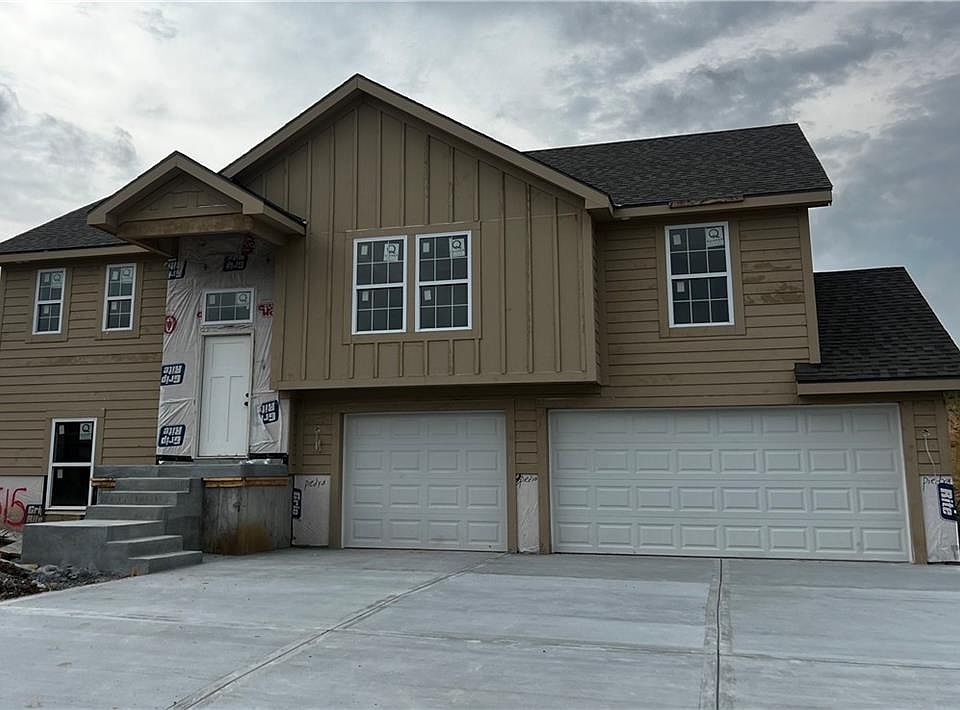 1st image of 515 Skyview Ln