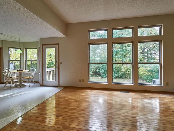 5th image of 9000 Tabernash Dr