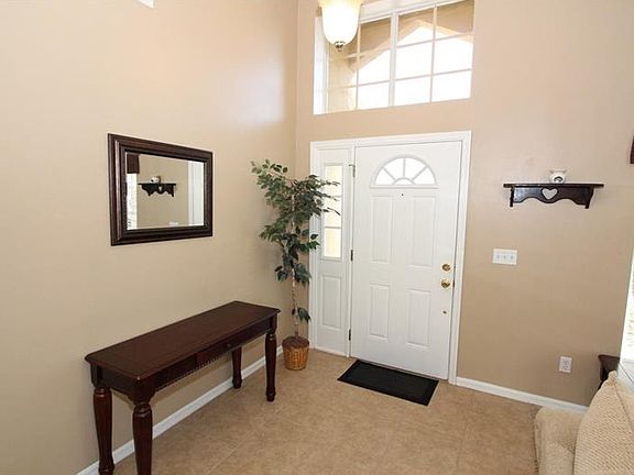 3rd image of 420 Lexingdale Dr