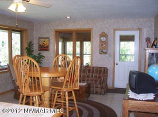 802 4th St NE, Baudette, MN 56623