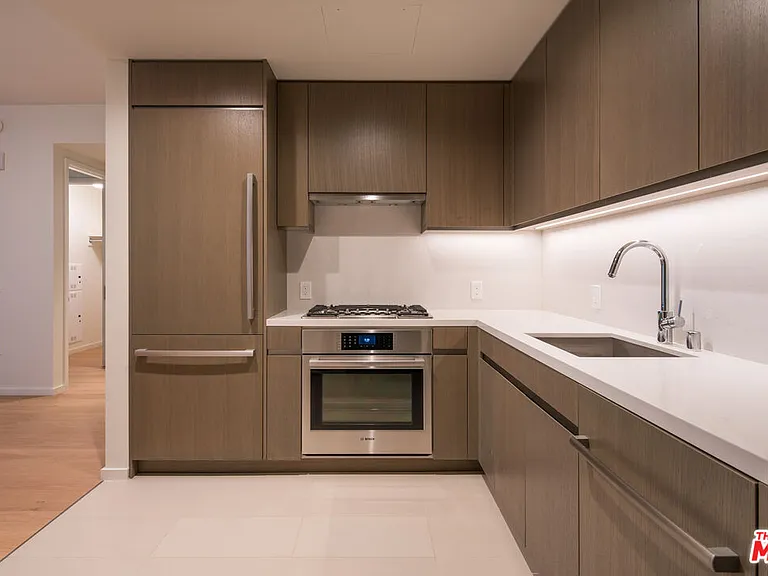889 Francisco St #3310 — Photo 2
