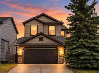 19 N Covemeadow Cres NE, Calgary, AB T3K 6A8
