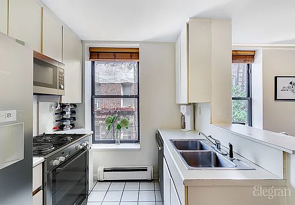 2nd image of 317 W 95th St #D4