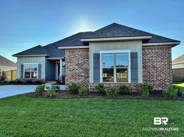 105 Bennington Ave, Fairhope, AL 36532
