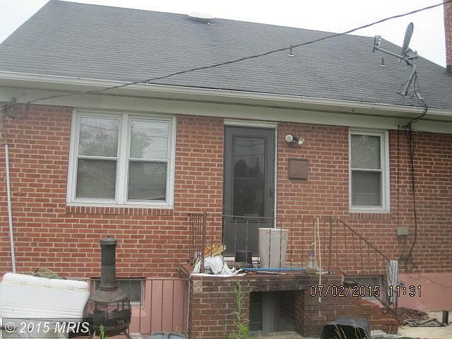 2nd image of 7011 Arion Ave