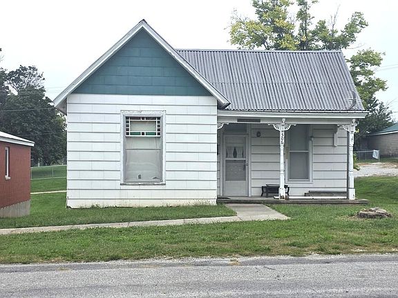 2nd image of 506 N Main St