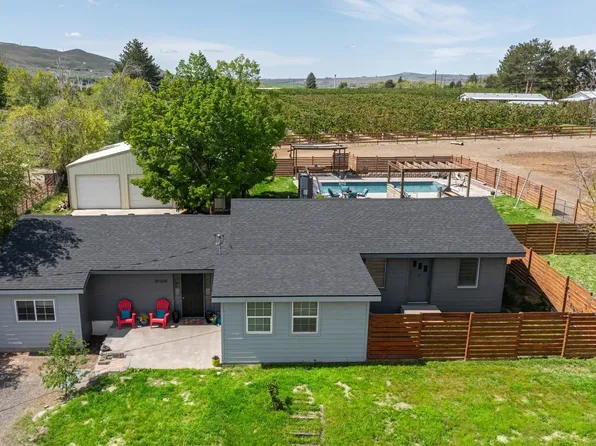 39304 N Olson Pr NW, Benton City, WA 99320