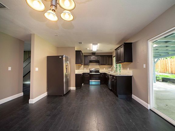 4th image of 5801 Pecan Ave
