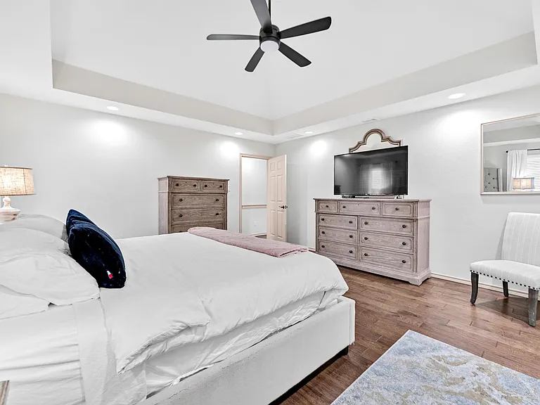 5202 Heatherdale Dr — Photo 10