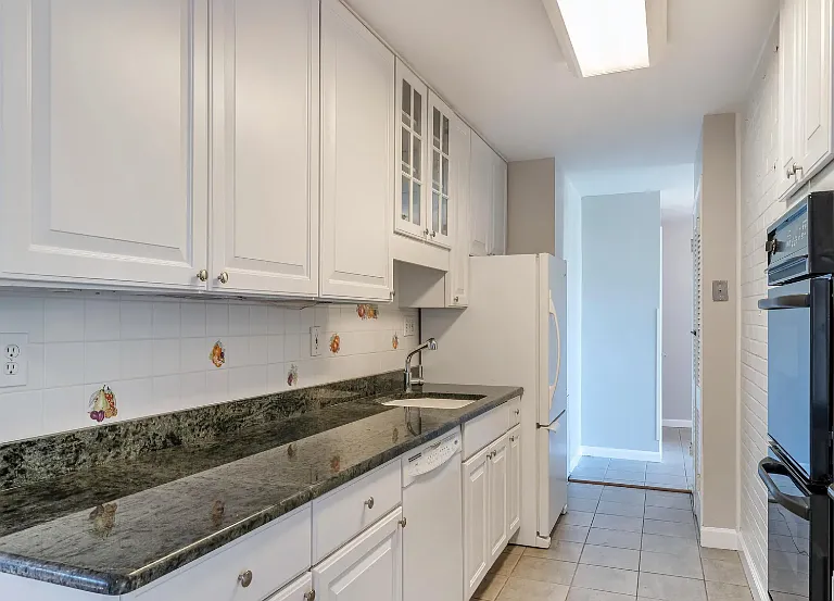 4505 Picot Rd — Photo 7